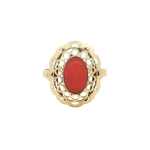 Vintage 14K Gold Ring with Red Coral