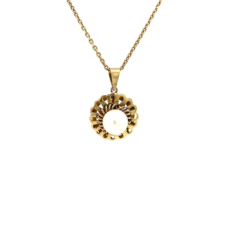 Vintage 14K Gold Pendant with Pearl