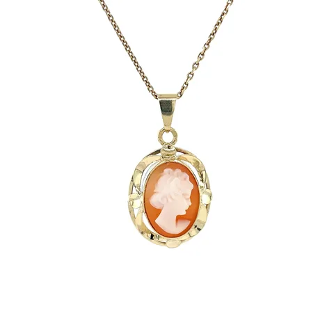 Vintage 14K Gold Pendant with Cameo
