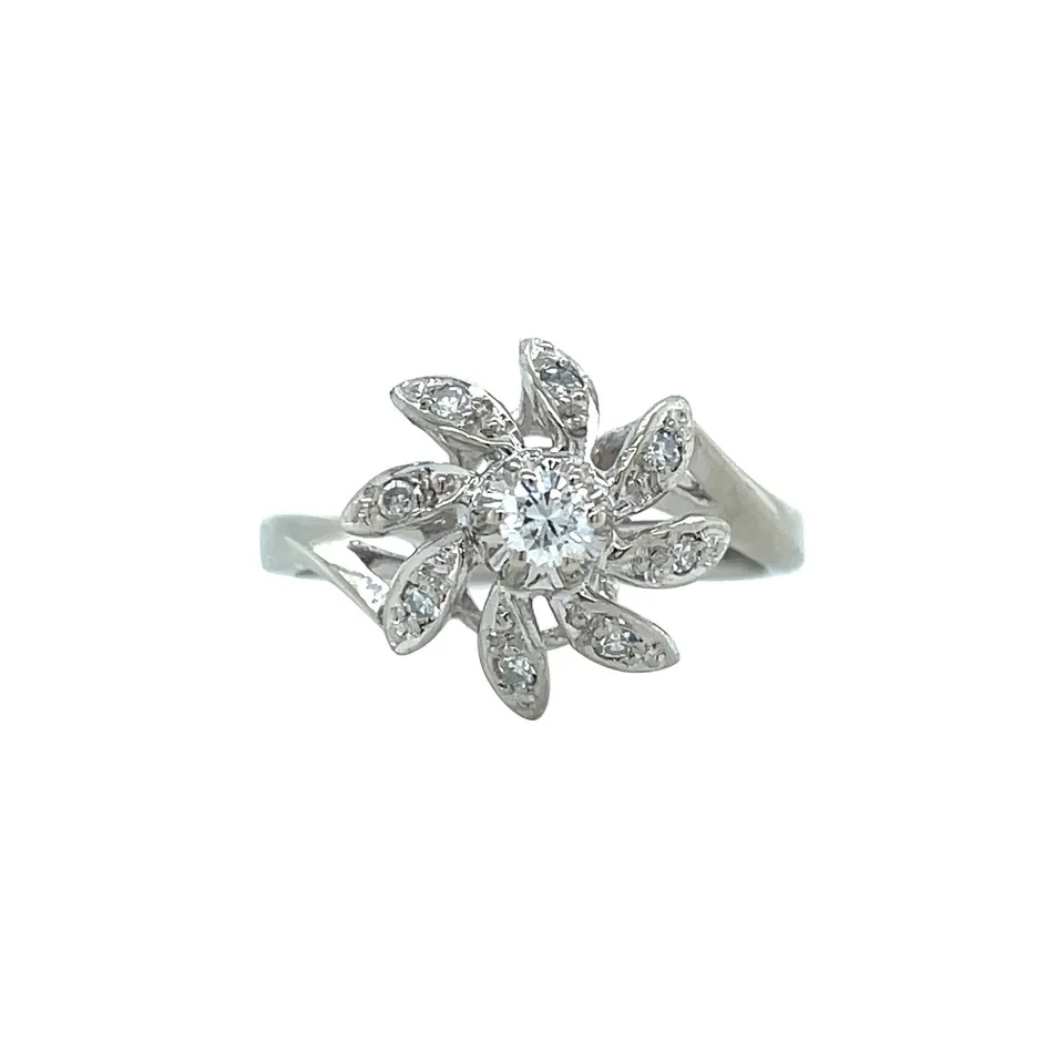 Vintage 14K White Gold Cluster Ring with Diamond