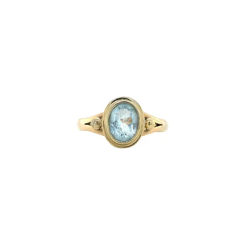 Vintage 14K Gold Ring with Topaz
