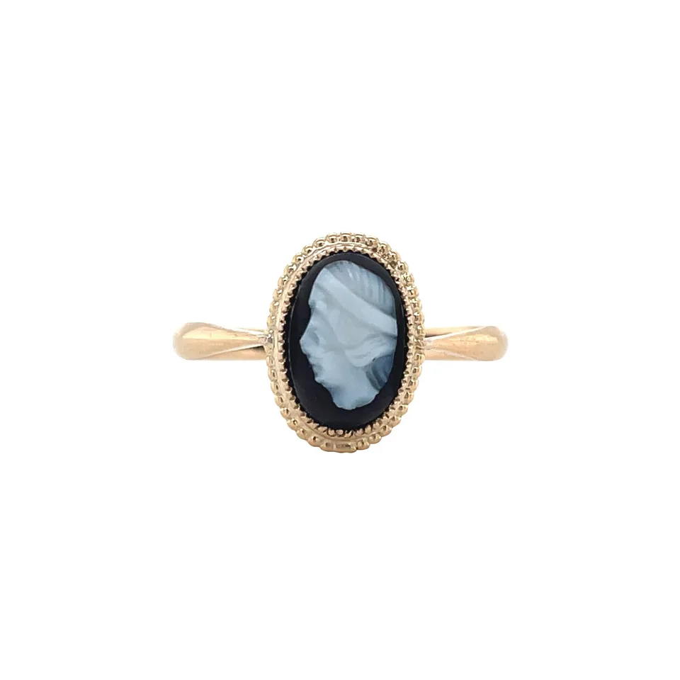 Vintage 14K Gold Ring with Onyx Cameo