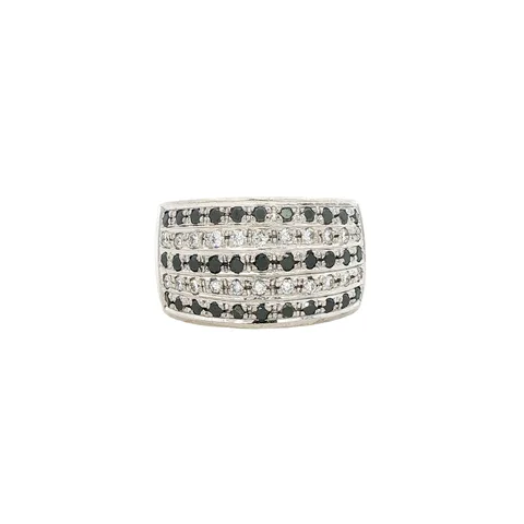 Vintage 14K White Gold Ring with Diamond