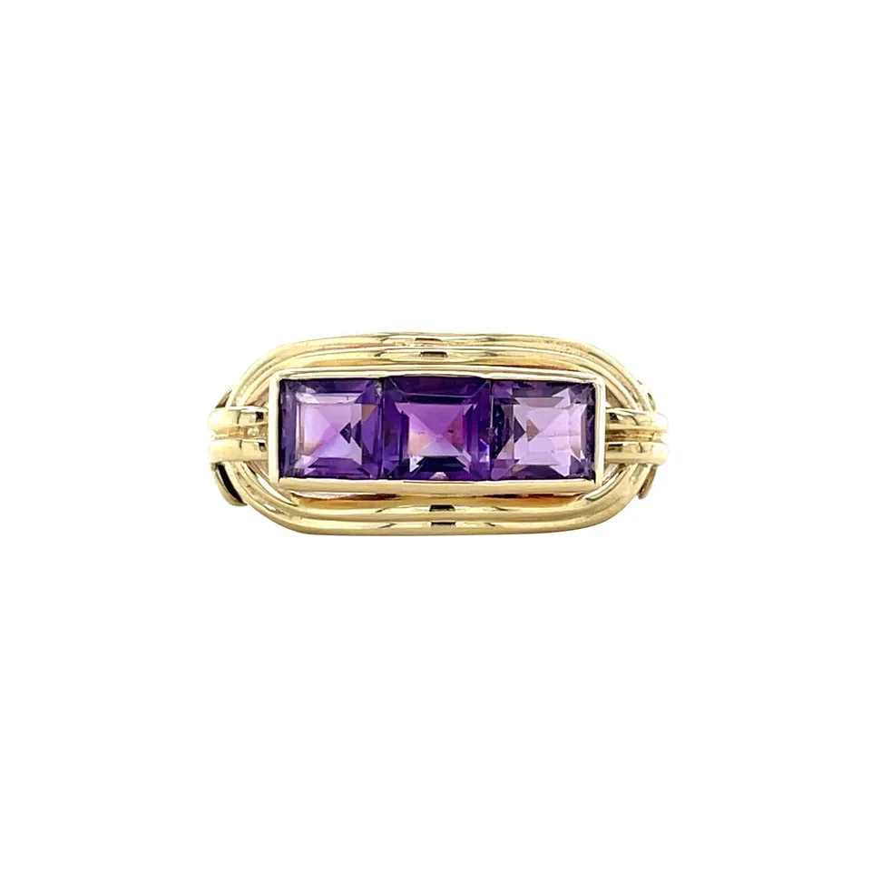 Vintage Trilogy 8K Gold Ring with Amethyst