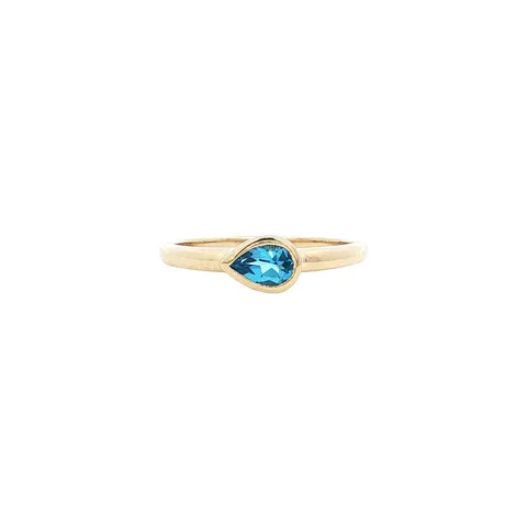 Vintage 9K Gold Ring with Topaz