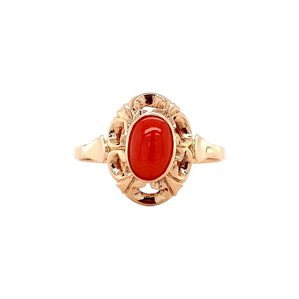 Vintage 14K Gold Ring with Red Coral