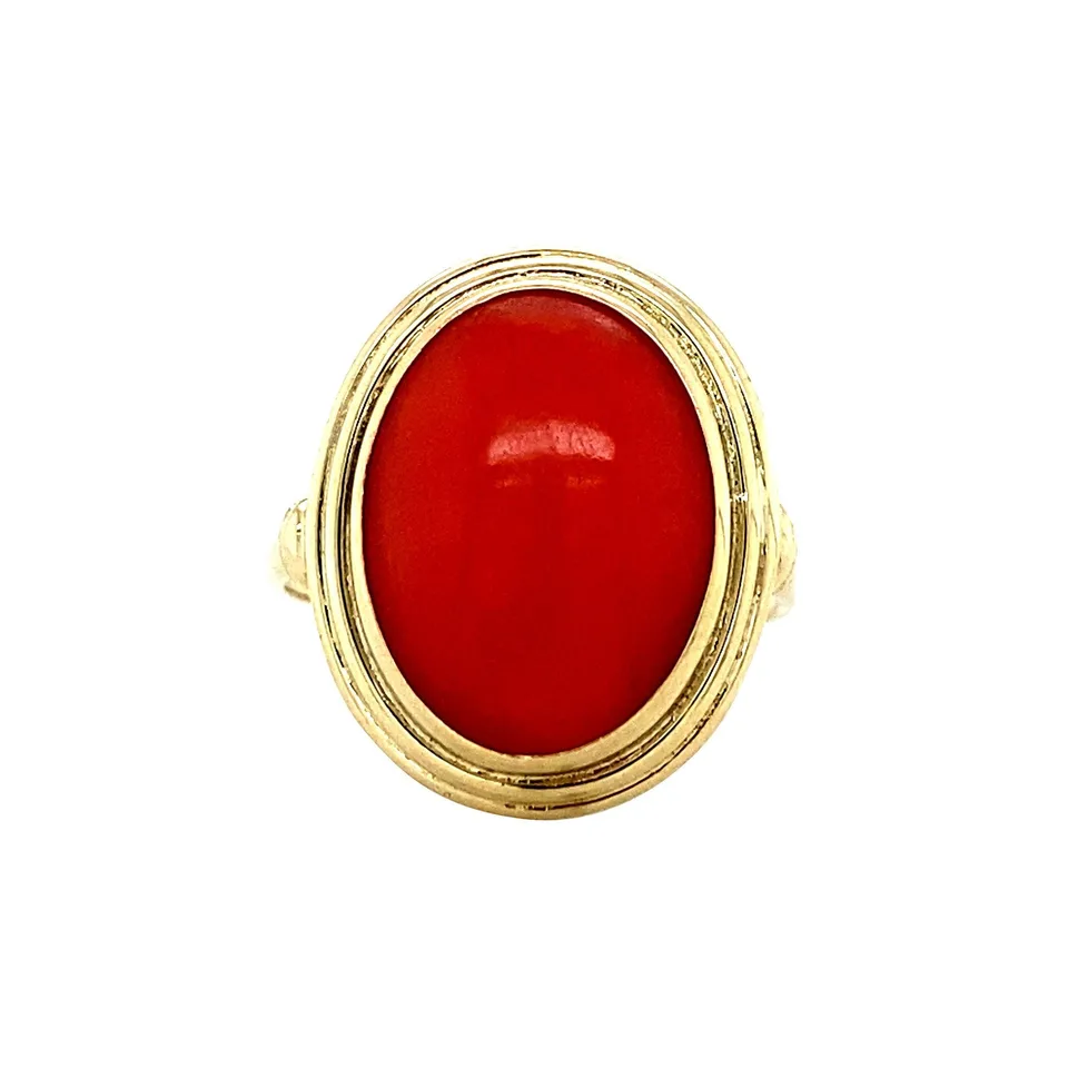 Vintage 14K Gold Ring with Red Coral