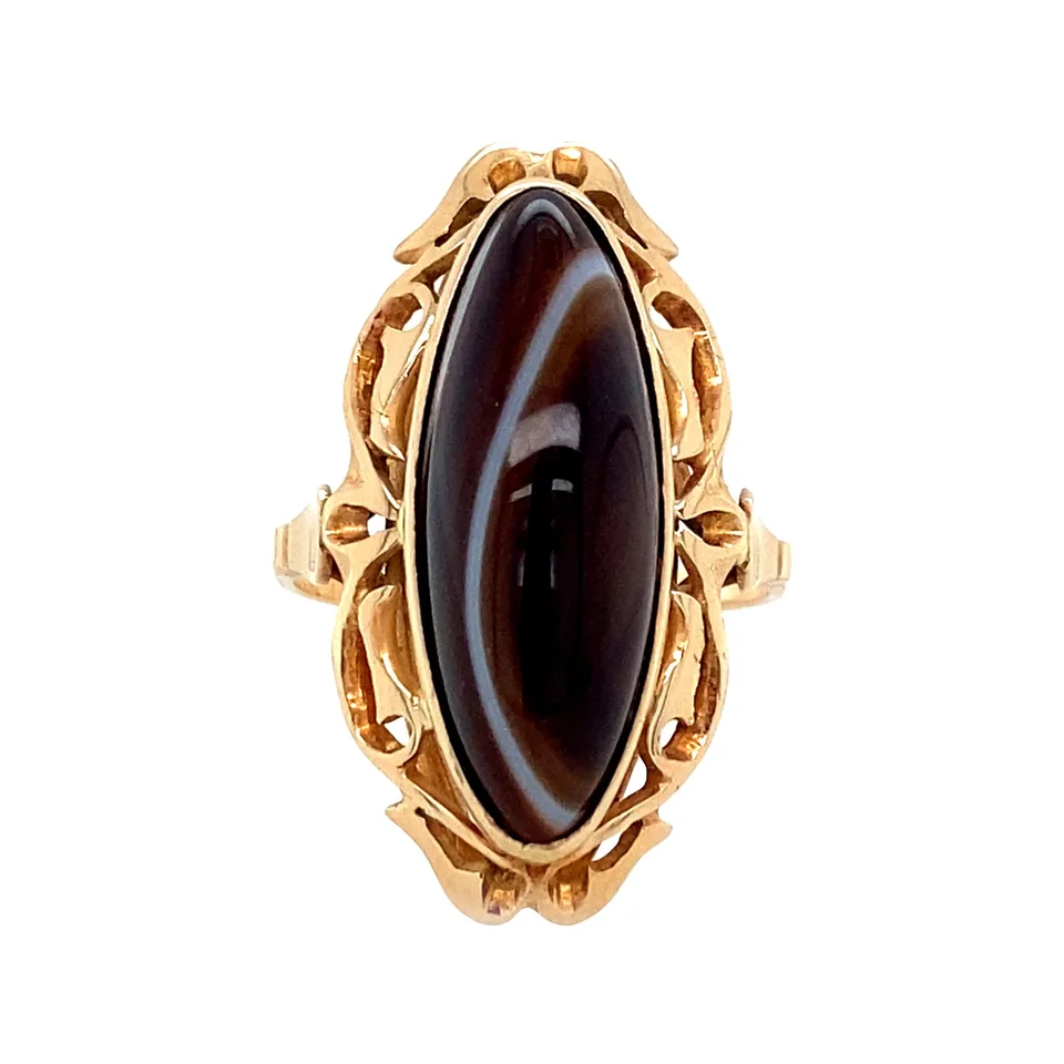 Vintage 14K Gold Ring with Banded Agate