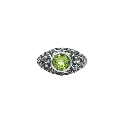 Vintage Sterling Silver Ring with Peridot and Pearl
