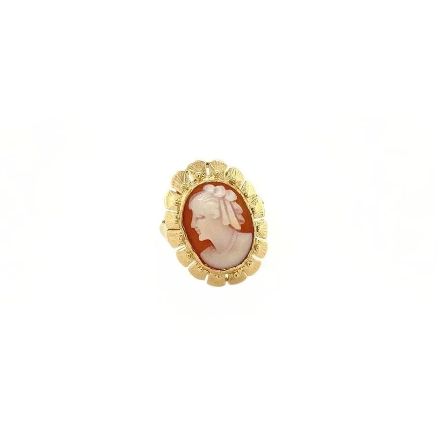 Vintage 14K Gold Ring with Cameo