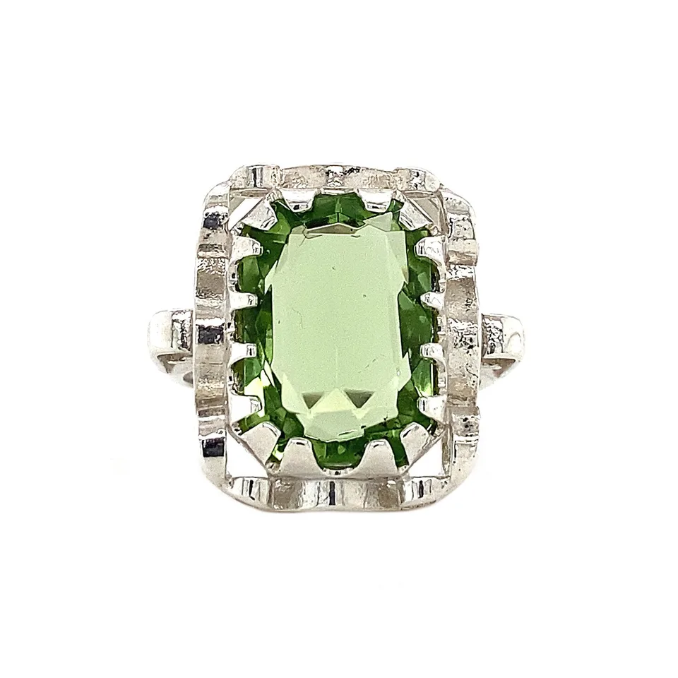 Vintage Queen's Sterling Silver Ring, Lime Quartz