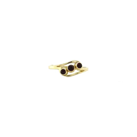 Vintage 14K Gold Ring with Garnet