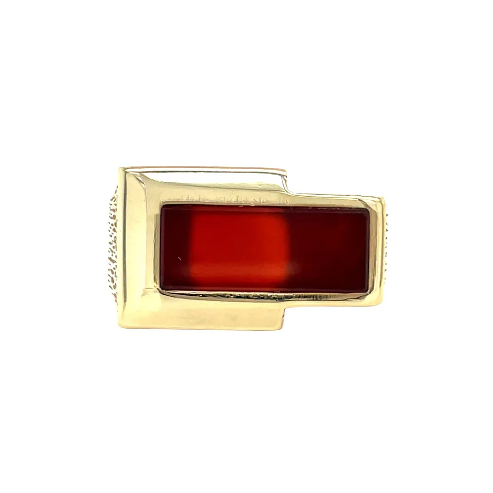 Vintage 14K Gold Signet Ring with Carnelian