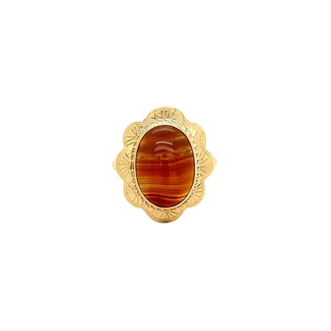 Vintage 14K Gold Ring with Banded Agate