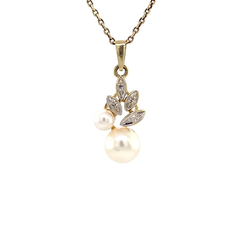 Vintage 8K Gold Pendant with Pearl and Diamond