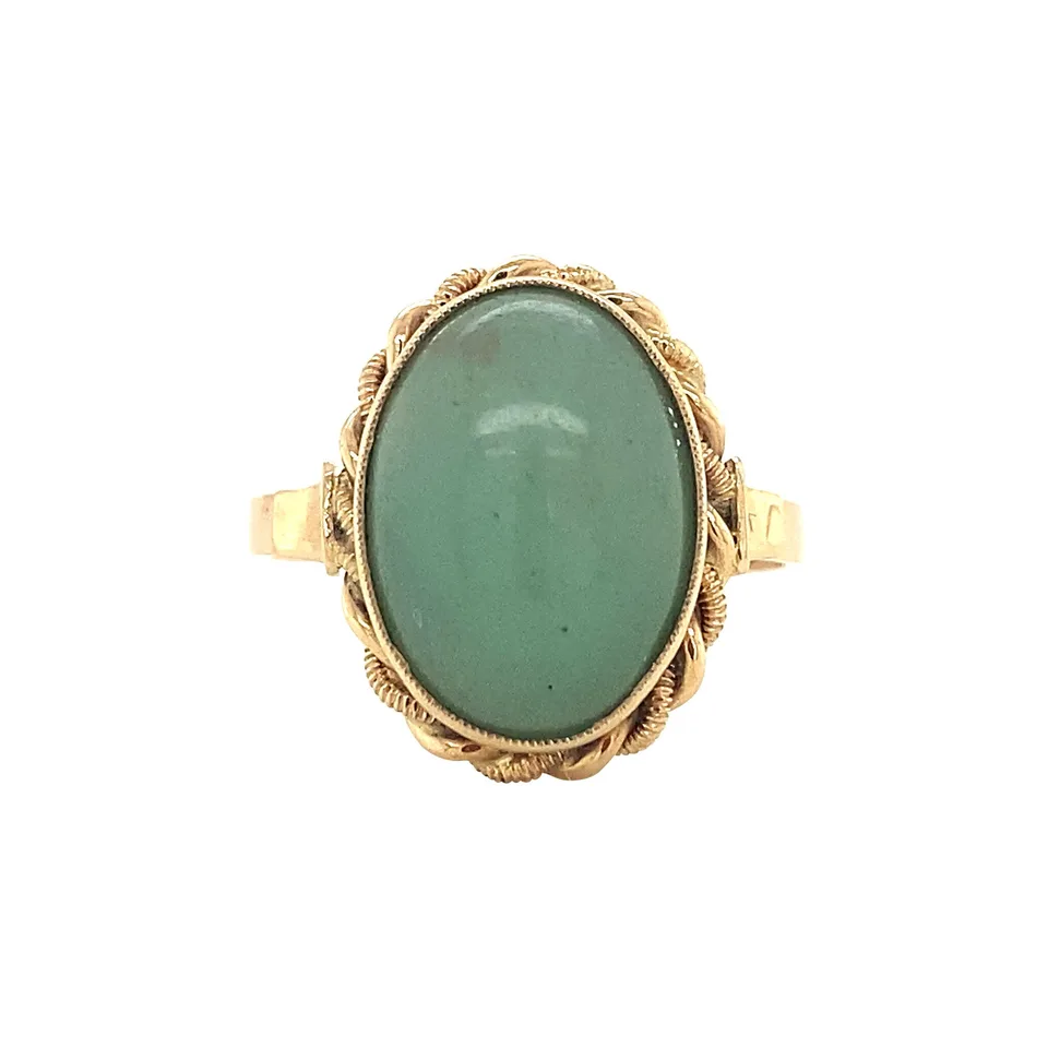 Vintage 14K Gold Ring with Jade