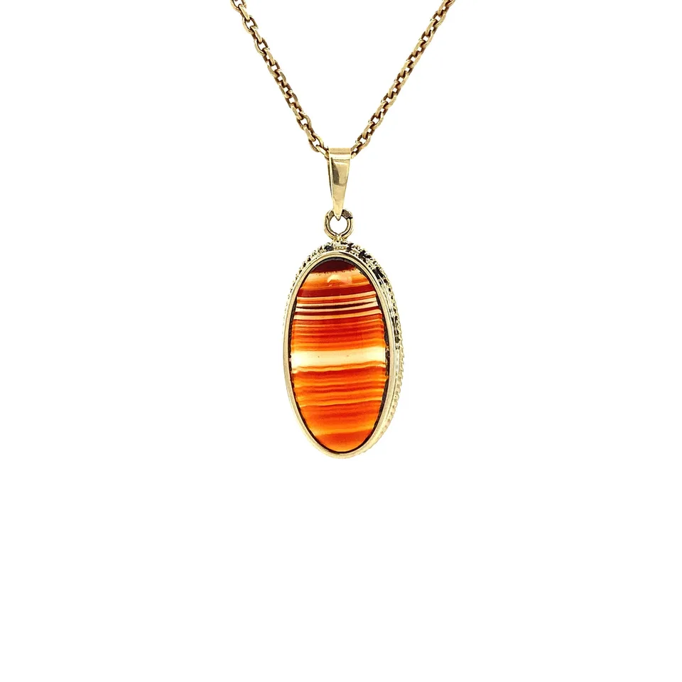 Vintage 14K Gold Pendant with Banded Agate
