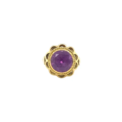 Vintage 18K Gold Ring with Alexandrite