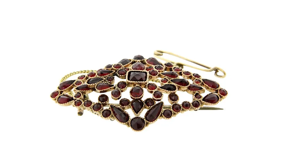 Vintage 14K Gold Brooch with Garnet