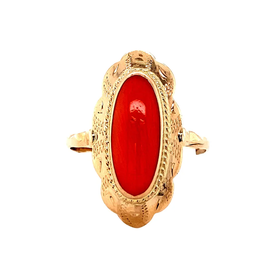 Vintage 14K Gold Ring with Red Coral