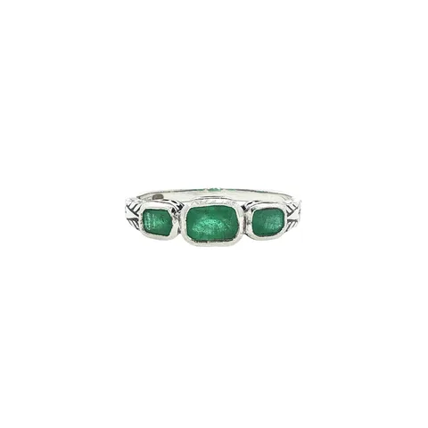 Vintage Sterling Silver Ring with Emerald