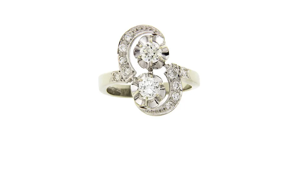 Vintage 14K White Gold Ring with Diamond