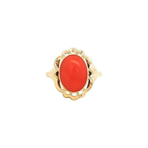 Vintage 14K Gold Ring with Red Coral