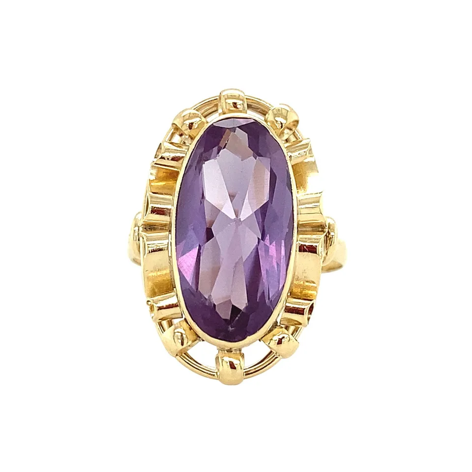 Vintage 14K Gold Ring with Paarse Sapphire