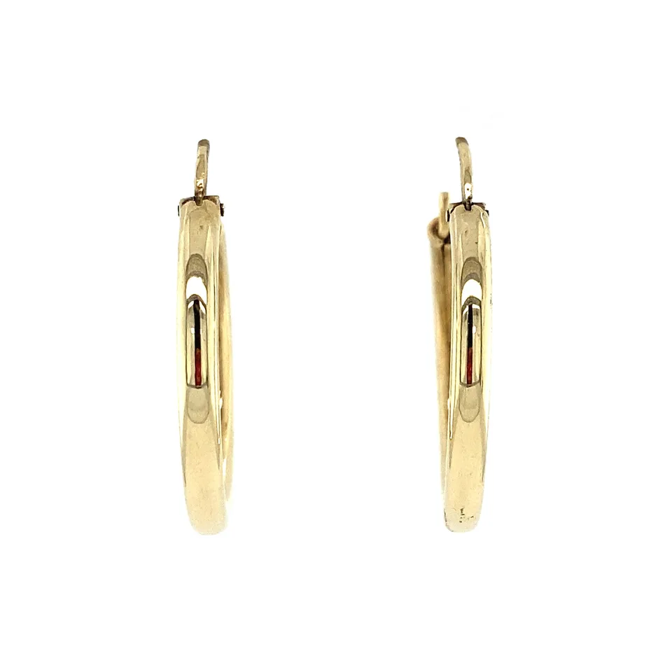 Vintage 18K Gold Smooth Hoop Earrings