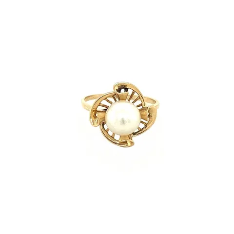 Vintage 14K Gold Ring with Pearl