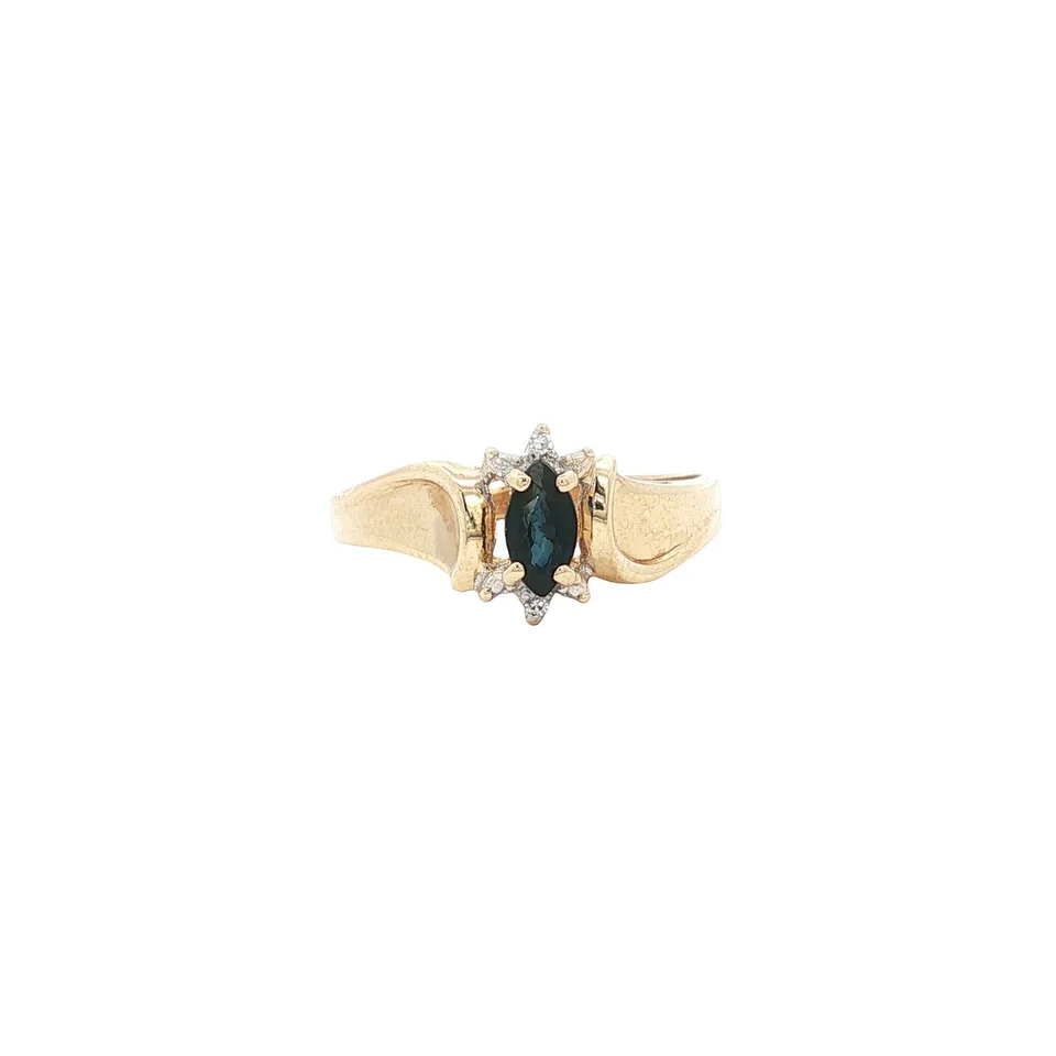 Vintage 14K Gold Ring with Sapphire and Diamond