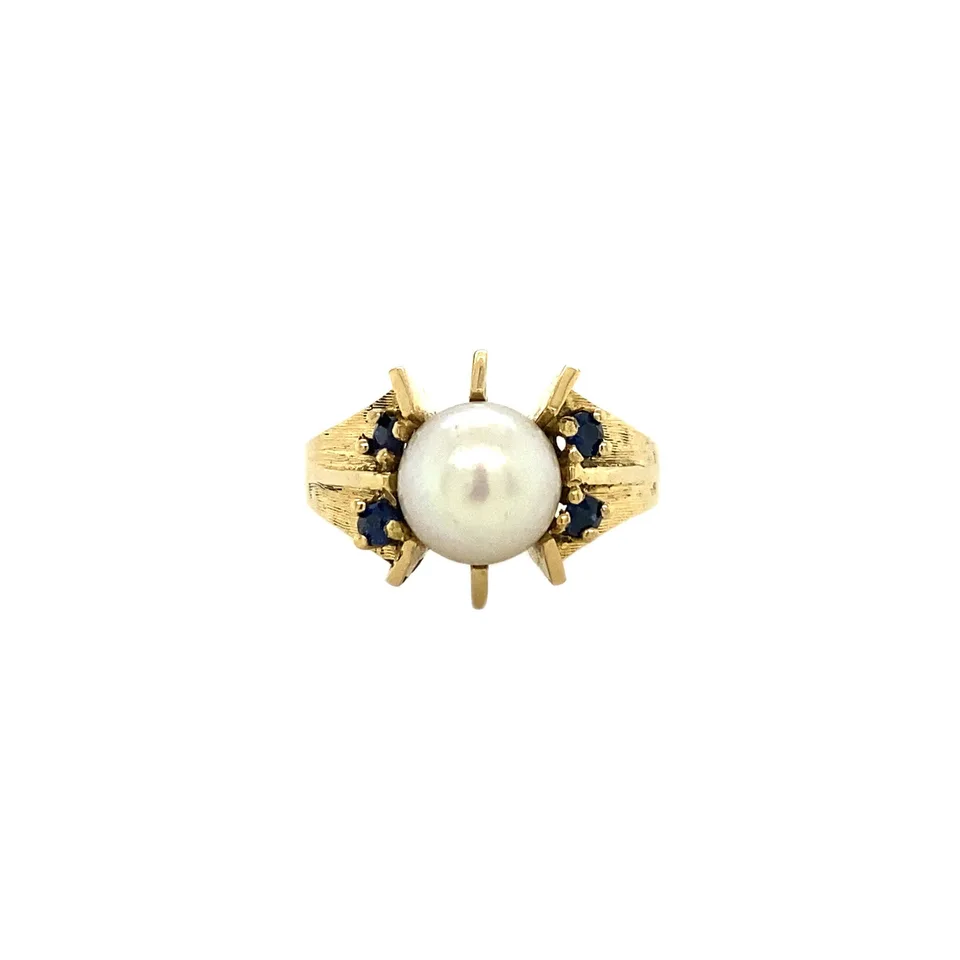 Vintage 18K Gold Ring with Pearl and Sapphire