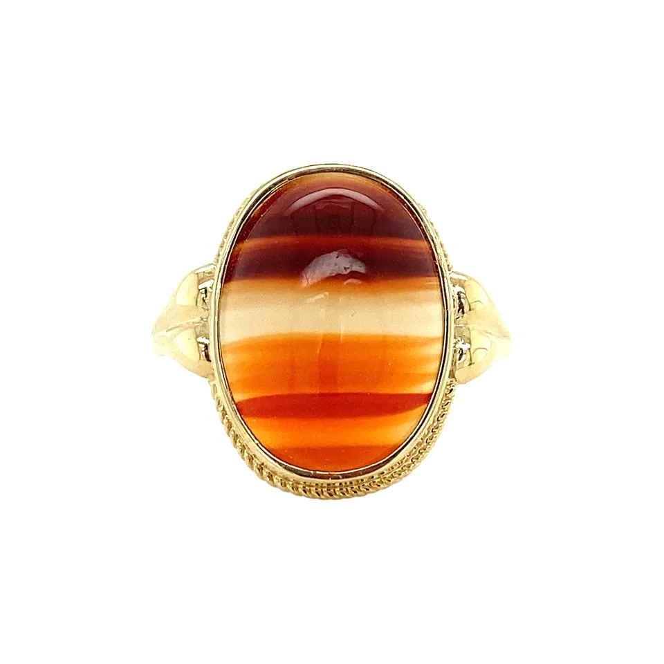 Vintage 14K Gold Ring with Banded Agate