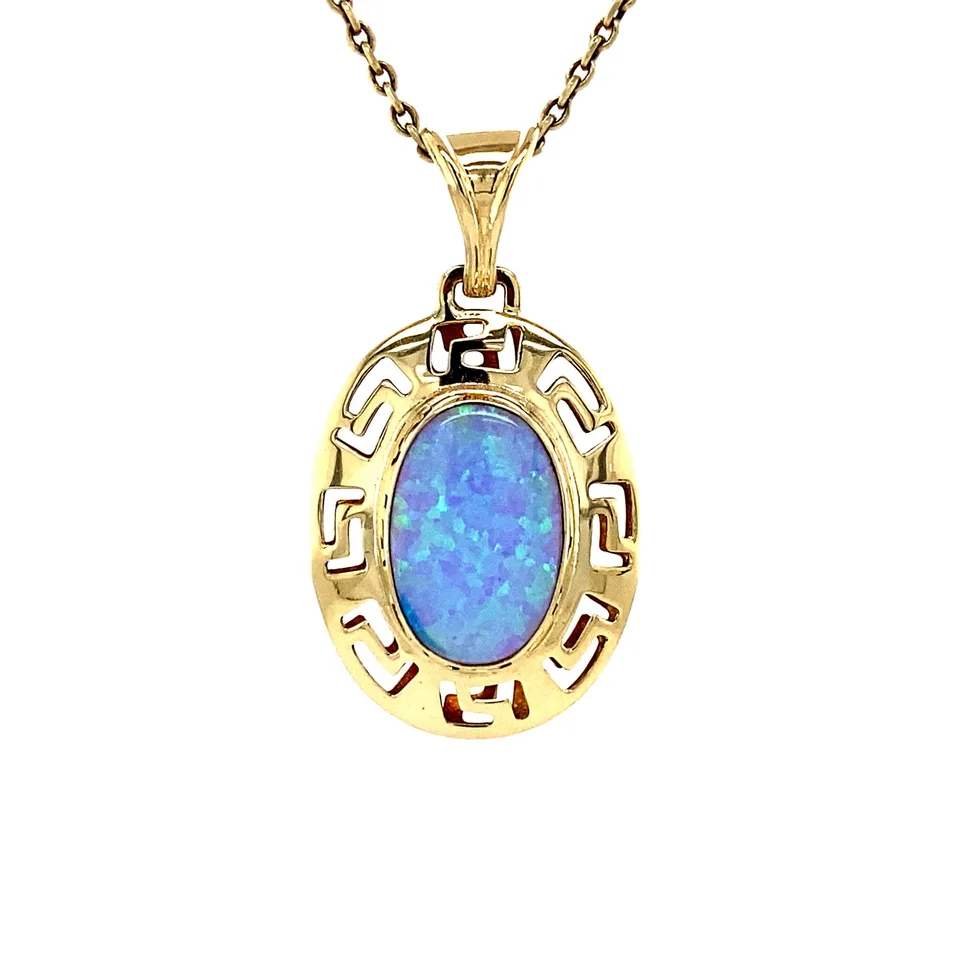 Vintage 14K Gold Pendant with Opal