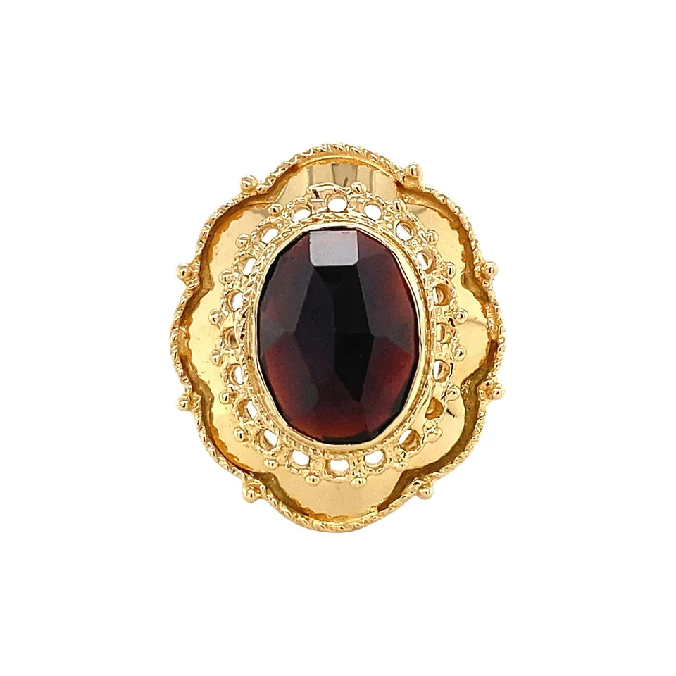 Vintage 14K Gold Ring with Garnet