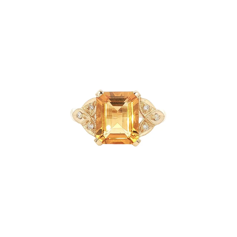 Vintage 14K Gold Ring with Citrine and Diamond