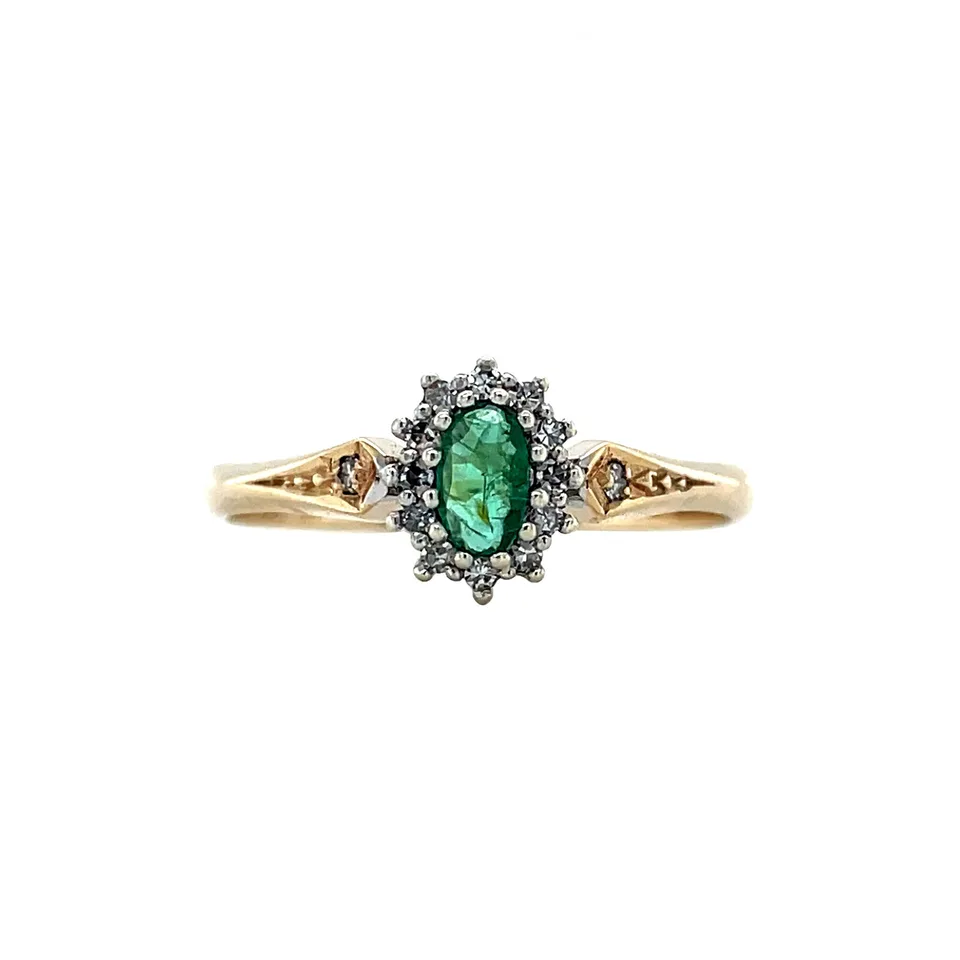 Vintage Cluster 9K Gold Ring with Emerald and Diamond