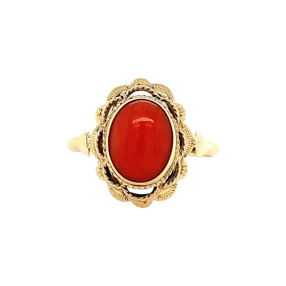 Vintage 14K Gold Ring with Red Coral