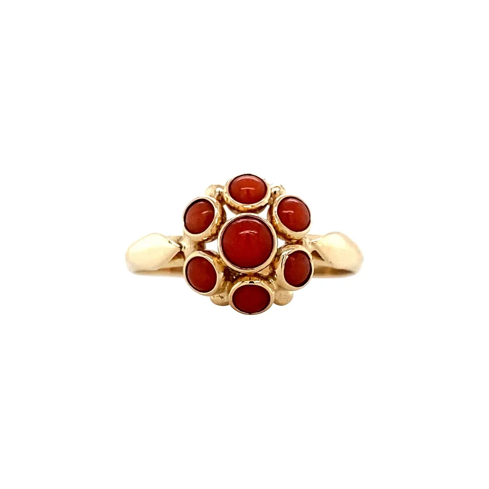 Vintage 14K Gold Ring with Red Coral