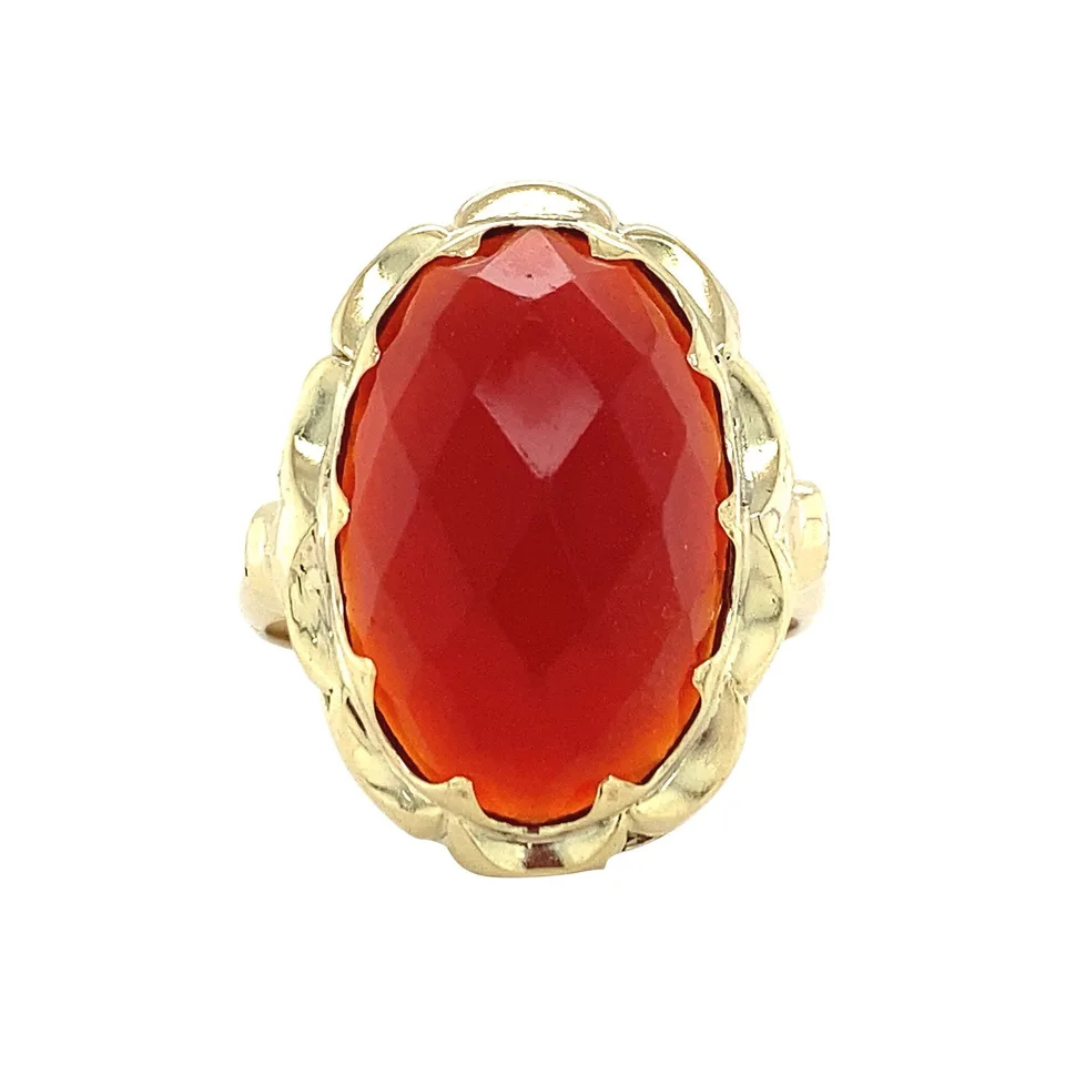 Vintage 14K Gold Ring with Carnelian