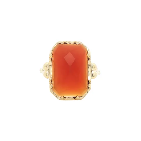 Vintage 14K Gold Ring with Carnelian