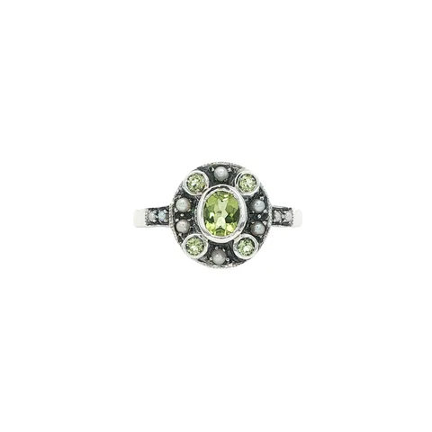 Vintage Sterling Silver Ring with Peridot and Pearl