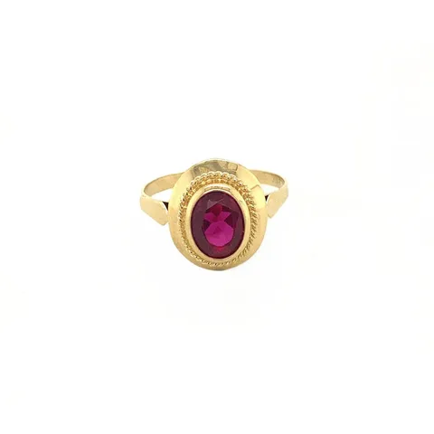 Vintage 18K Gold Ring with Ruby