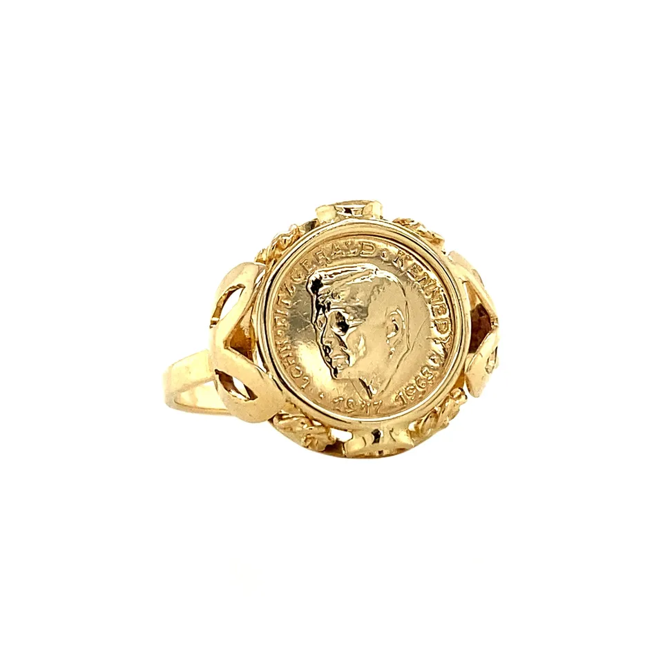 Vintage 14K Gold Ring with Coin