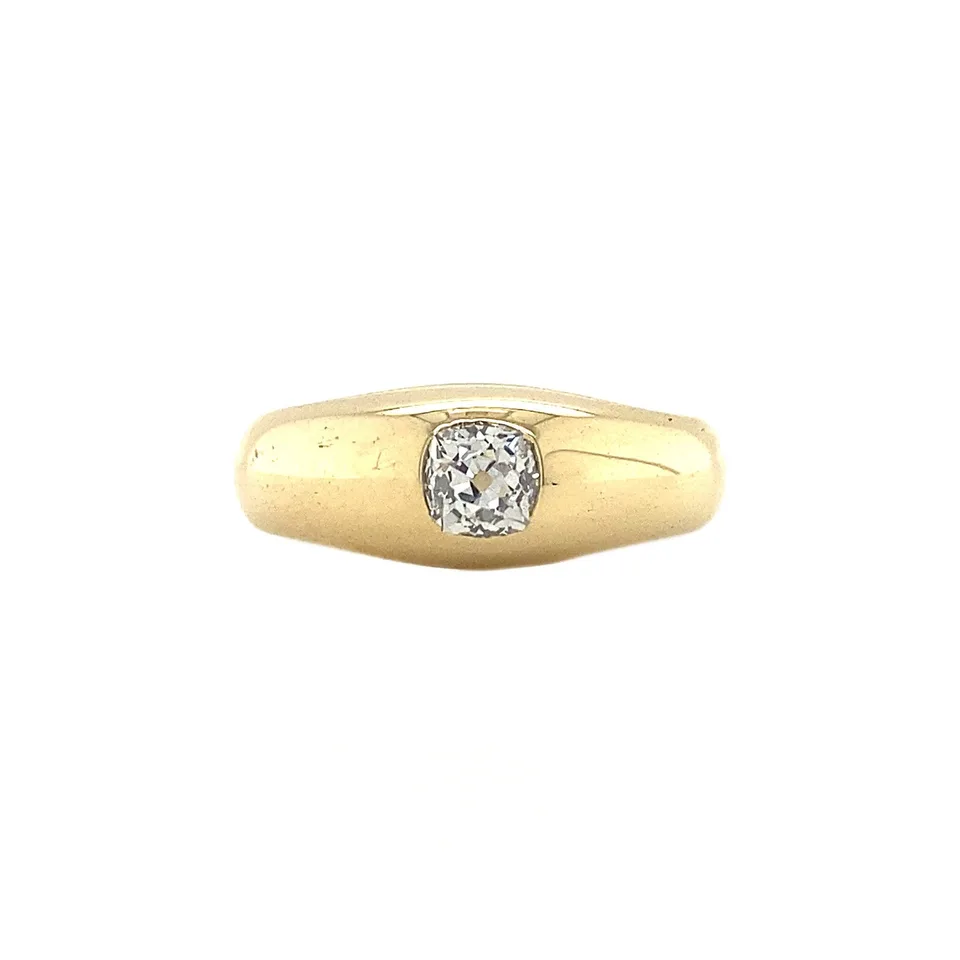 Vintage 14K Gold Ring with Diamond