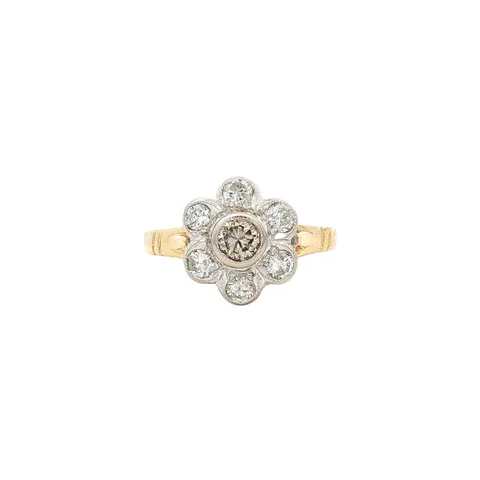 Vintage 18K Gold Ring with Diamond