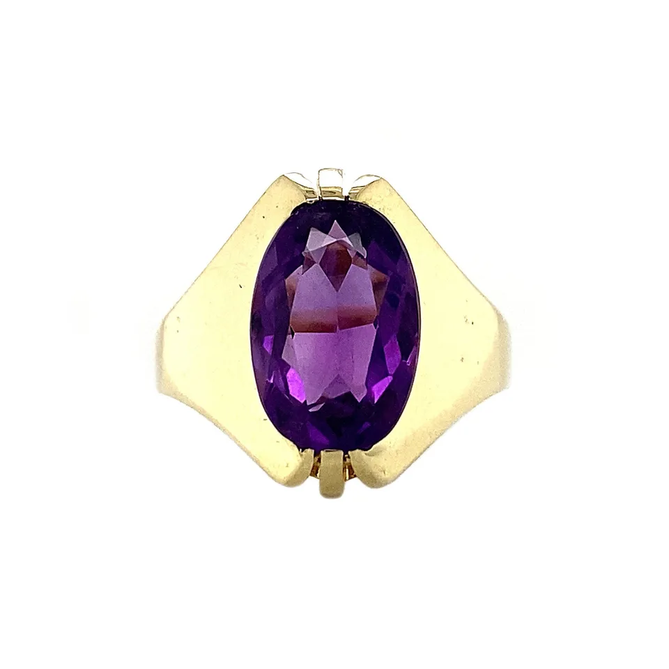 Vintage 14K Gold Ring with Amethyst