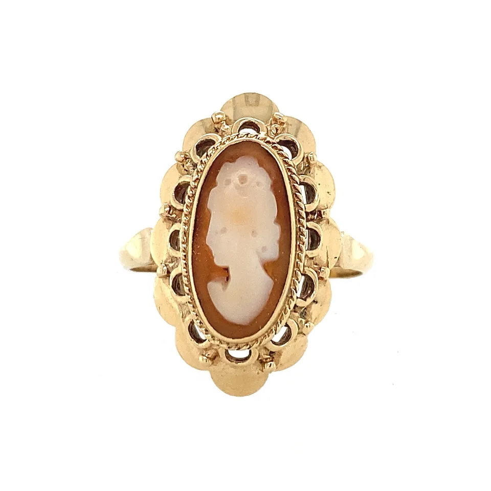 Vintage 14K Gold Ring with Cameo