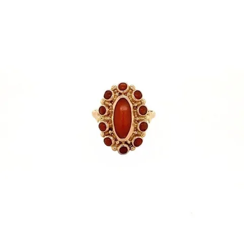 Vintage 14K Gold Cluster Ring with Red Coral