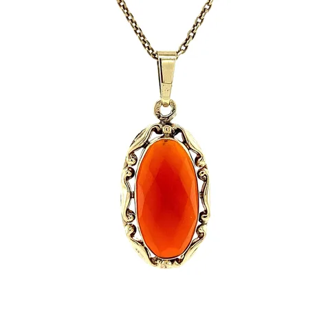 Vintage 14K Gold Pendant with Carnelian